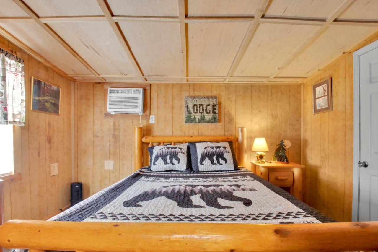 Arrow Creek Camp And Cabins Гатлинбург Экстерьер фото